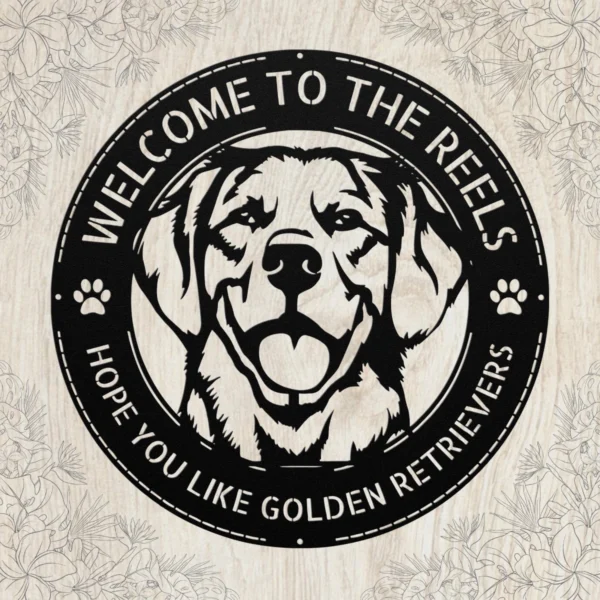 Personalized Golden Retriever metal dog sign in 16 gauge steel for pet wall decor, custom family name plaque for home and dog lover gift art.