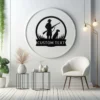Personalized hunter dog metal sign in 16 gauge steel for hunting wall decor, custom cabin plaque for hunters, dog lovers and rustic gift art.